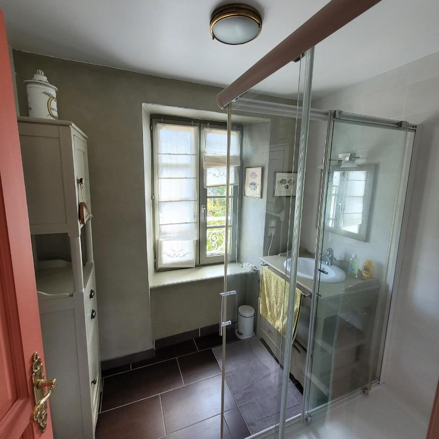 De Charme Au Manoir Du Plessis-quinquis * Sainte-Seve